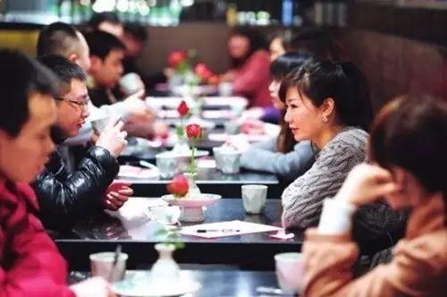 家园相亲房吃瓜视频,揭秘吃瓜群众的欢乐盛宴